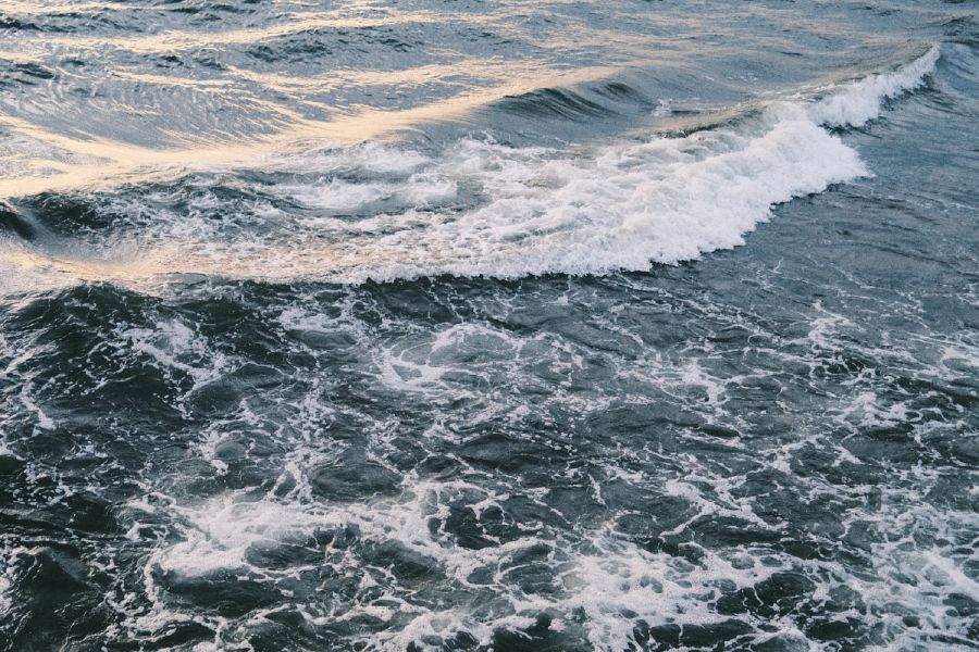 
Evening Tide in Kanagawa.
